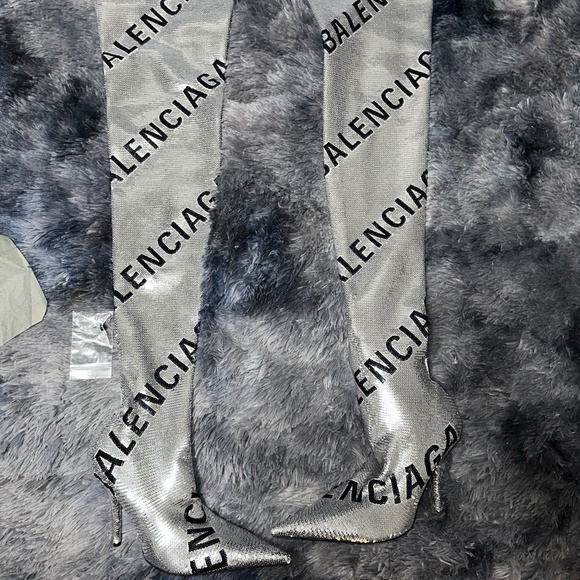 Balenciaga boots - Picture 1 of 7
